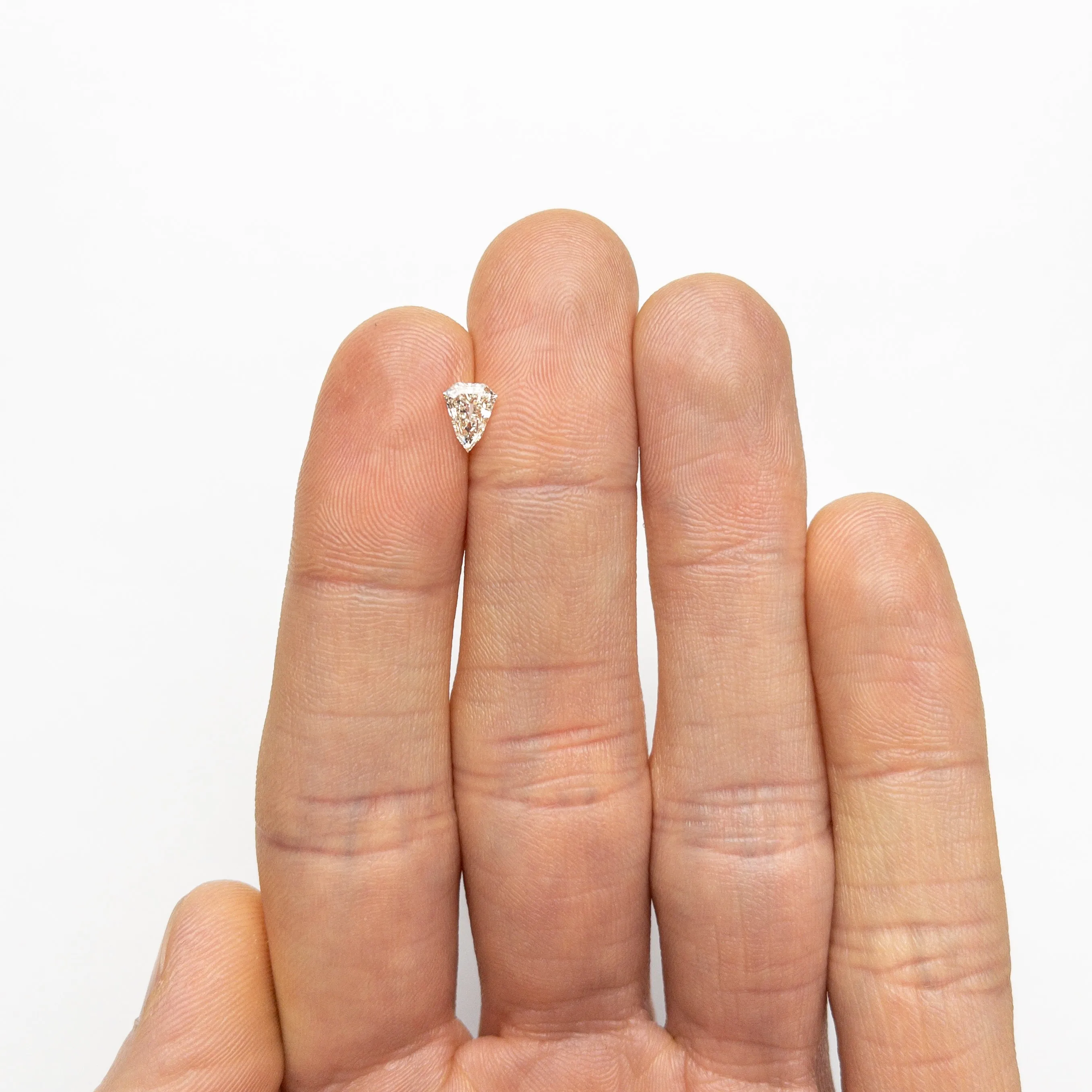 0.51ct 6.42x5.01x2.39mm SI2 K Shield Step Cut  21327-01
