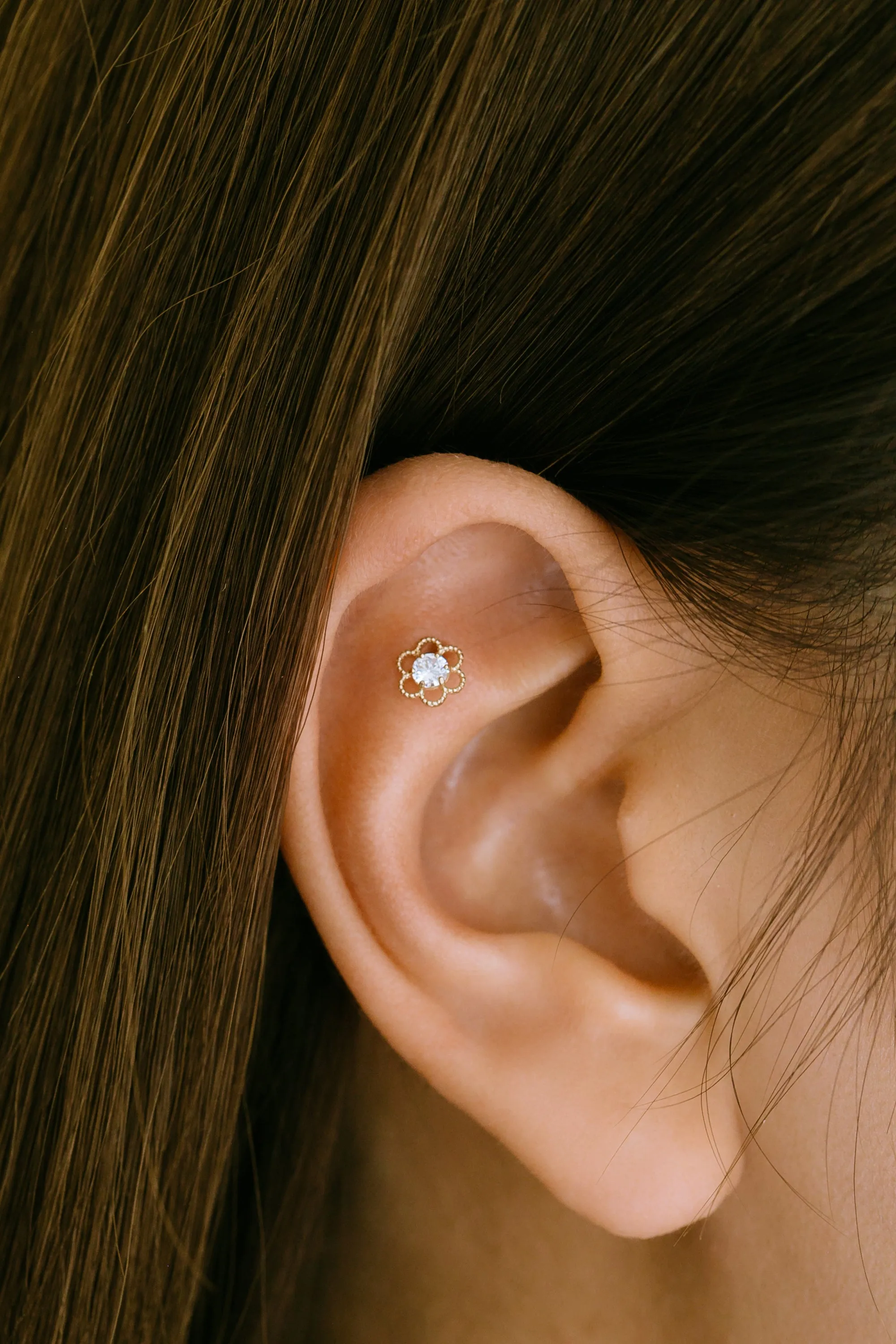 14K Real Gold Minimalist Open Flower Central Cz Forward Helix Cartilage Tragus Inner Conch Ear Stud Post Internally Threaded Ear