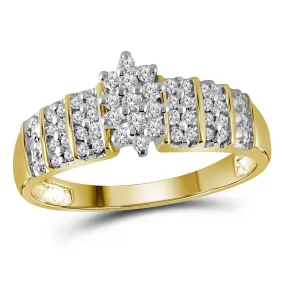 Keene Jewelers 10kt Yellow Gold Womens Round Prong-set Diamond Oval Cluster Ring 1/4 Cttw