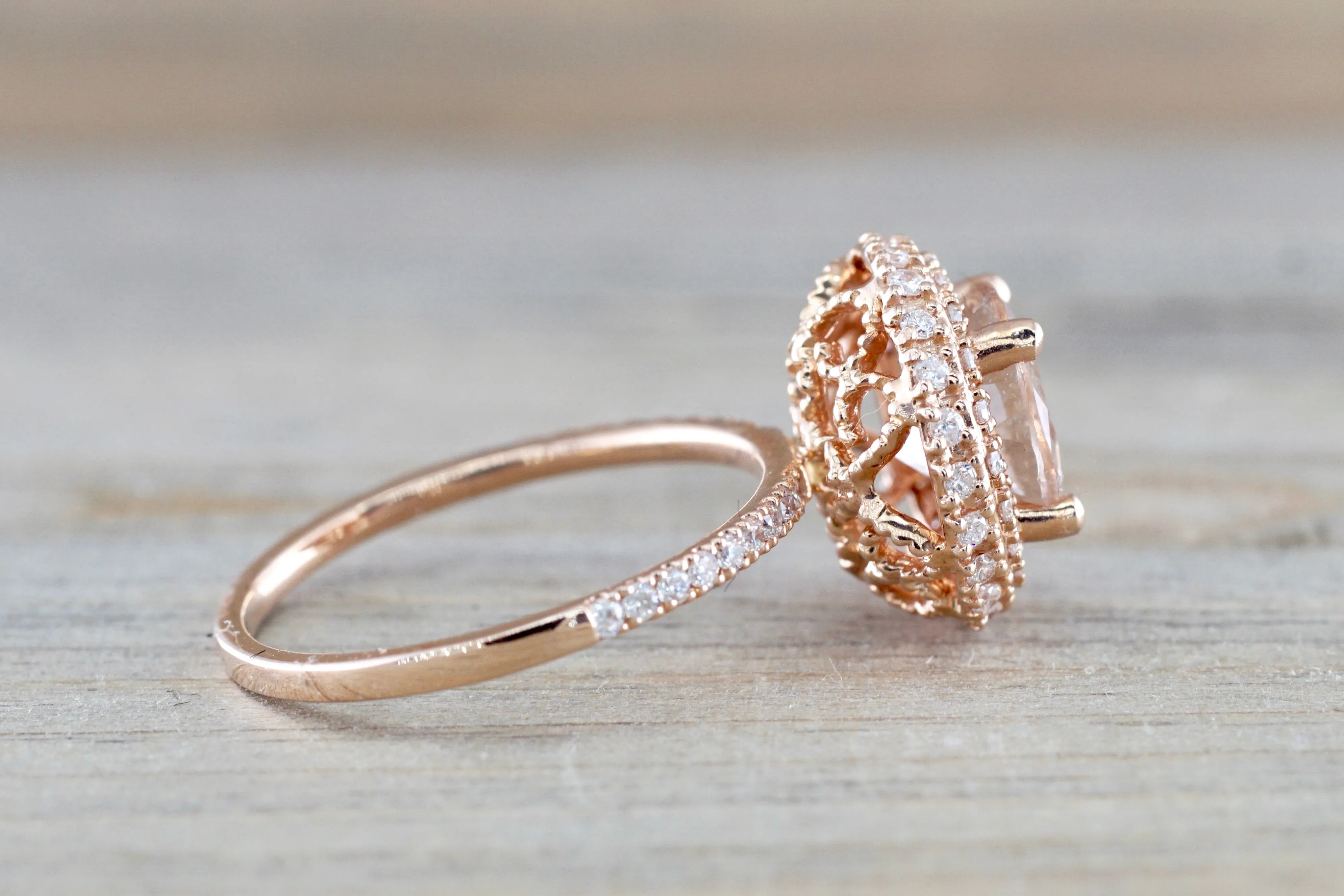 Penelope Round Morganite 3D Halo Ring M3087